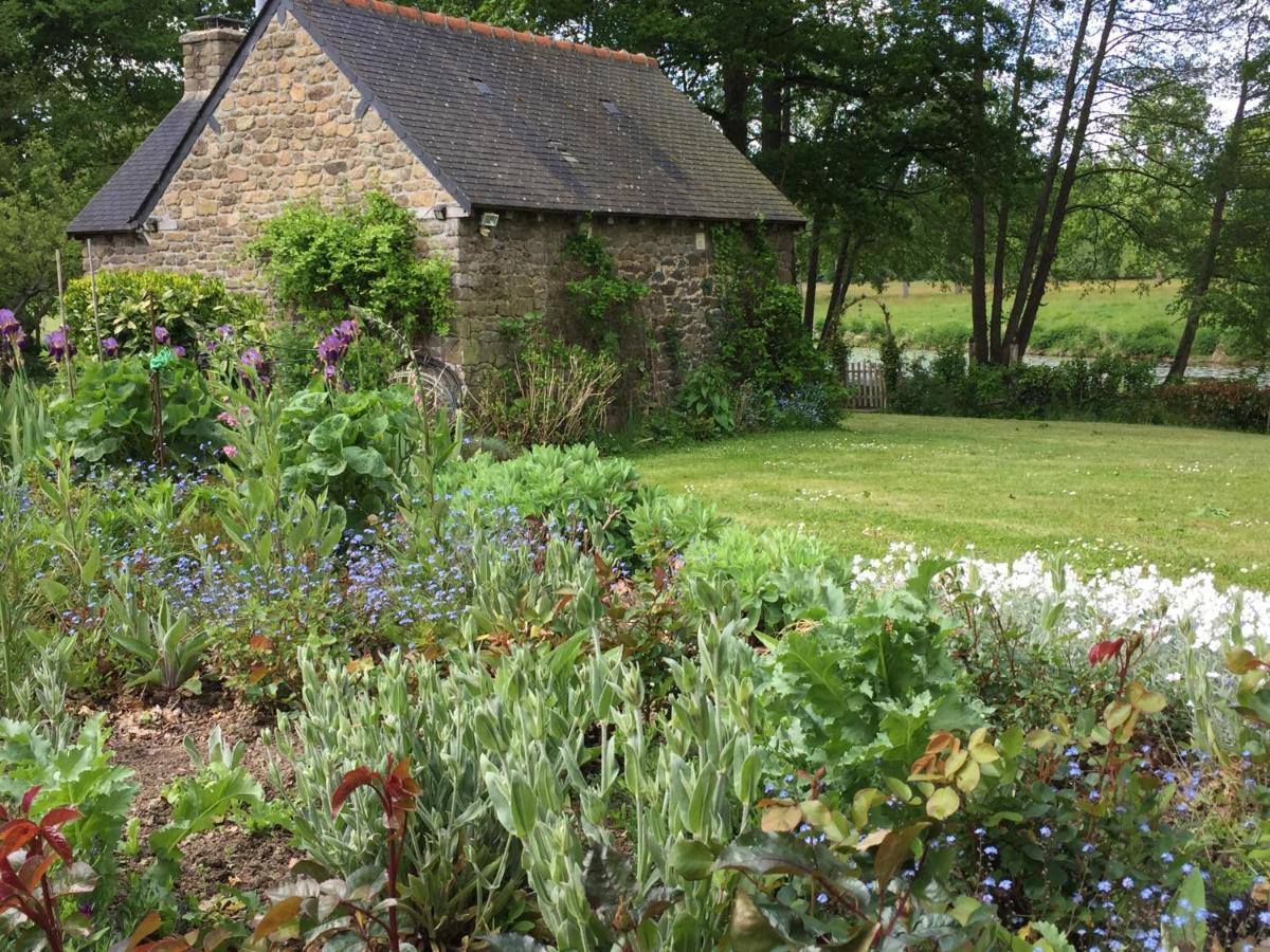 Saint-Pierre-de-Plesguen Au Pont Ricoul B&B 외부 사진