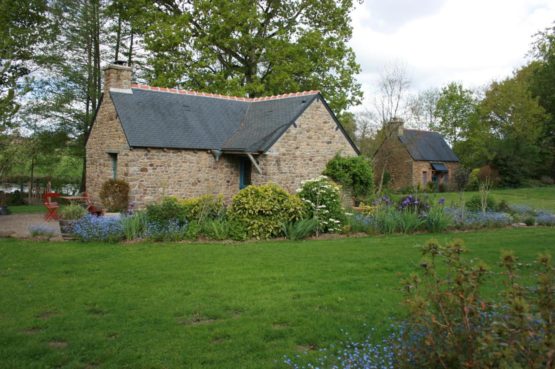 Saint-Pierre-de-Plesguen Au Pont Ricoul B&B 외부 사진