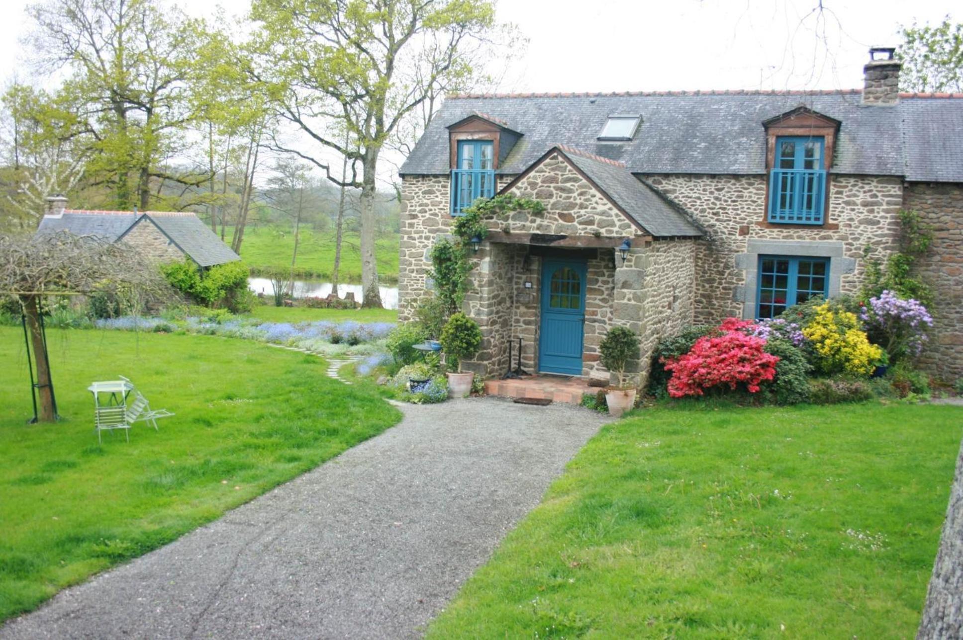 Saint-Pierre-de-Plesguen Au Pont Ricoul B&B 외부 사진