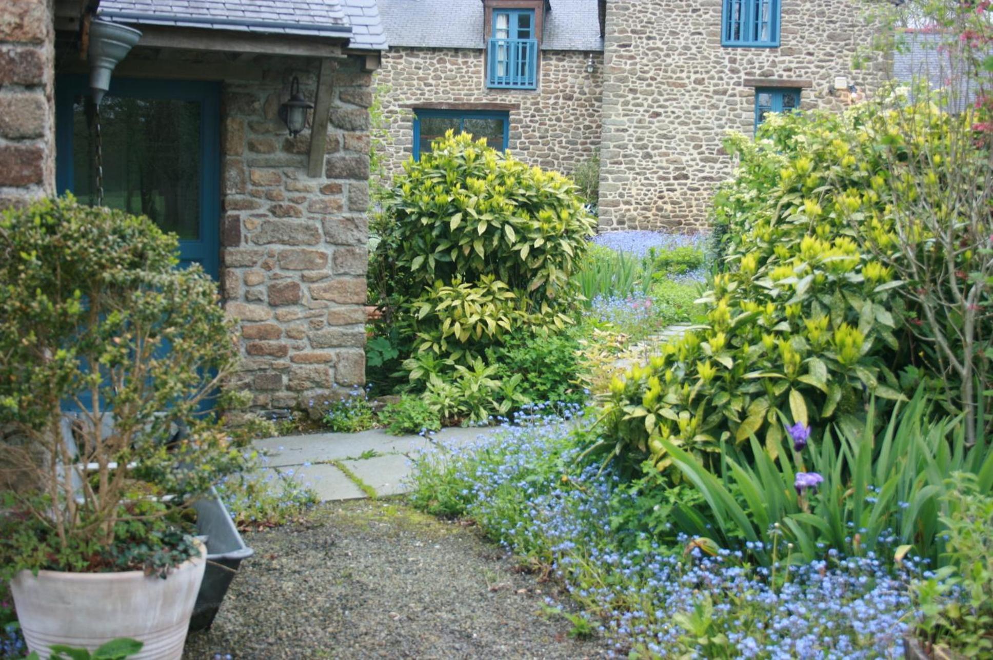Saint-Pierre-de-Plesguen Au Pont Ricoul B&B 외부 사진