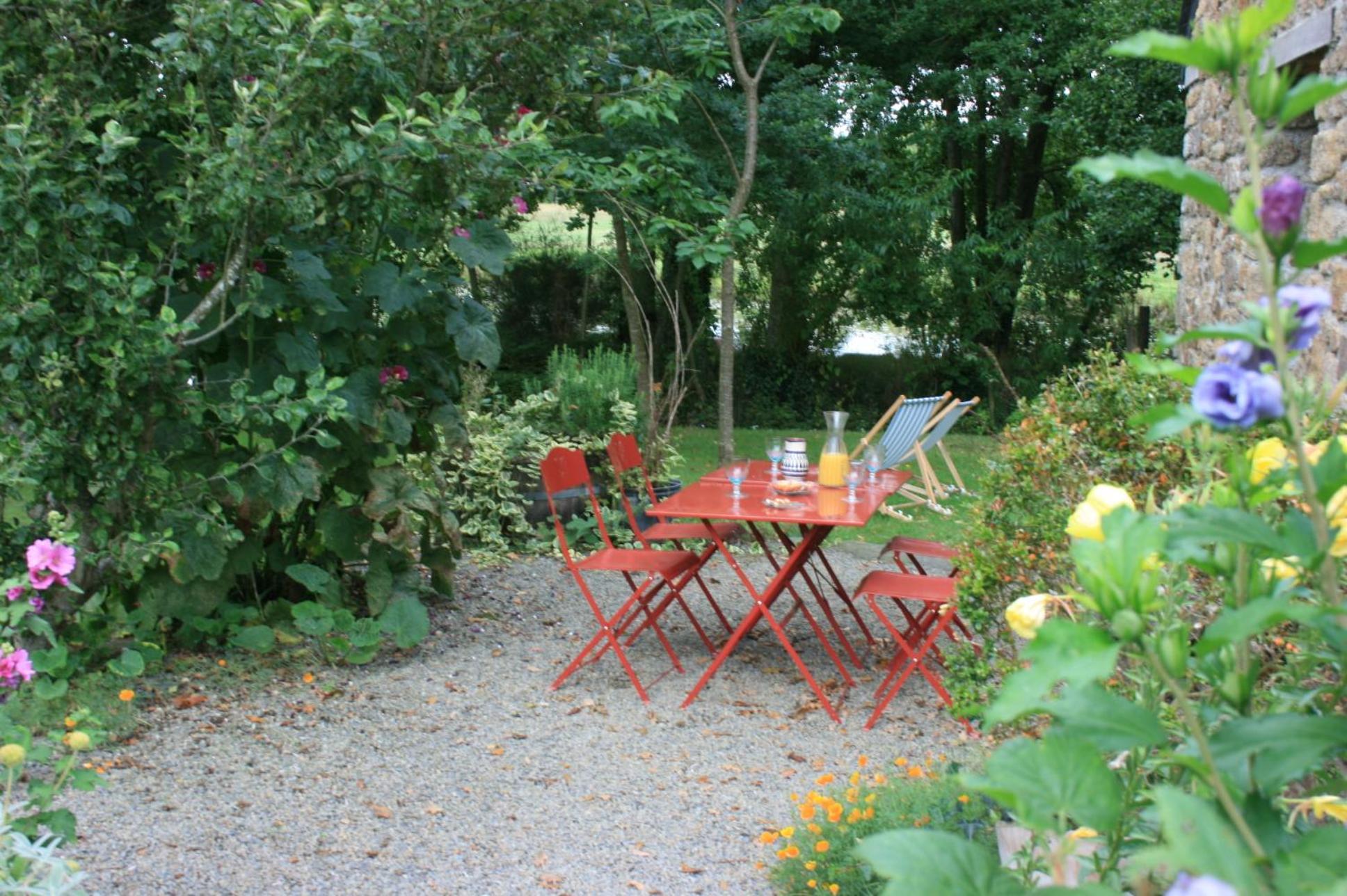 Saint-Pierre-de-Plesguen Au Pont Ricoul B&B 외부 사진