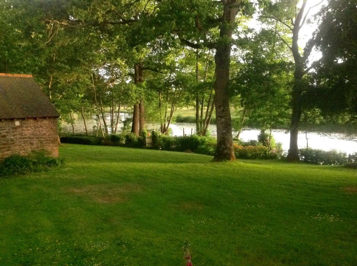 Saint-Pierre-de-Plesguen Au Pont Ricoul B&B 외부 사진